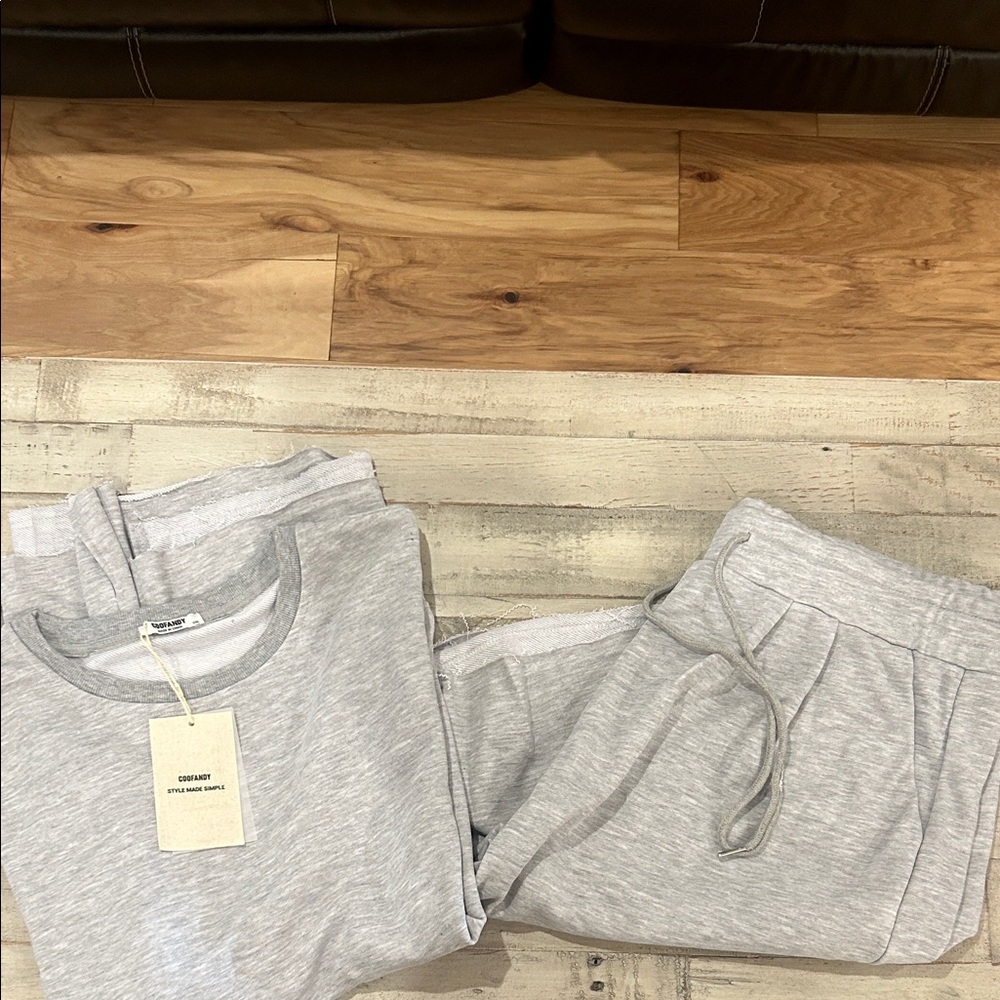 Coofandy shorts and shirt set- XXL